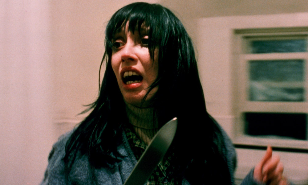 Wendy Torrance holds a knife in the bathroom - The Shining trivia