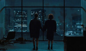 The Narrator (Edward Norton) and Marla (Helena Bonham Carter) at the end of Fight Club